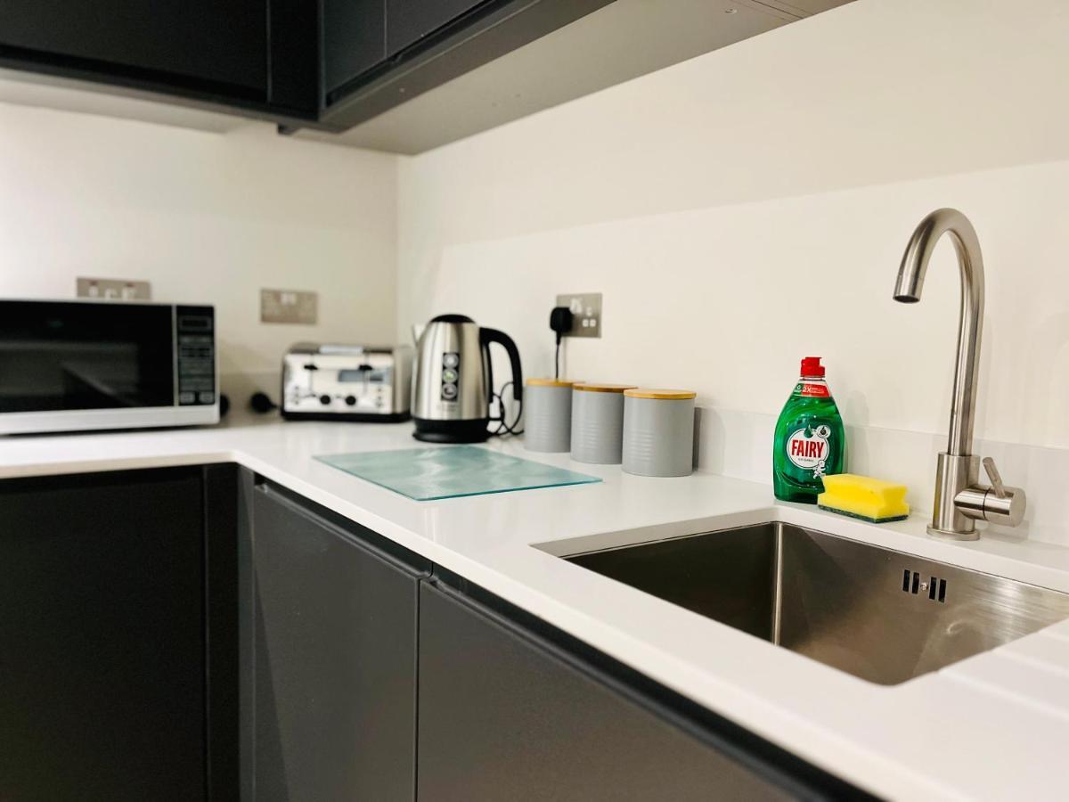 Fabulous One Bedroom Apartment Near Old Trafford Stadium Manchester Esterno foto