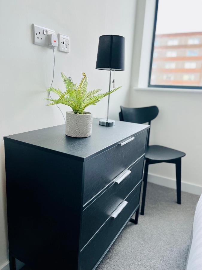 Fabulous One Bedroom Apartment Near Old Trafford Stadium Manchester Esterno foto