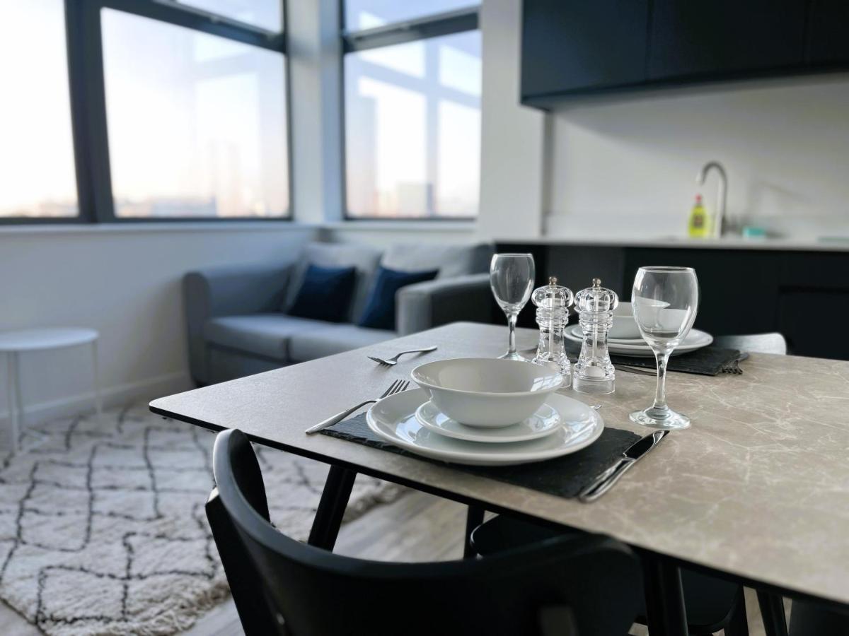 Fabulous One Bedroom Apartment Near Old Trafford Stadium Manchester Esterno foto