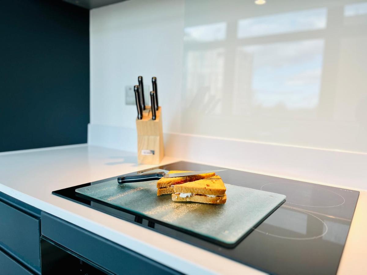 Fabulous One Bedroom Apartment Near Old Trafford Stadium Manchester Esterno foto